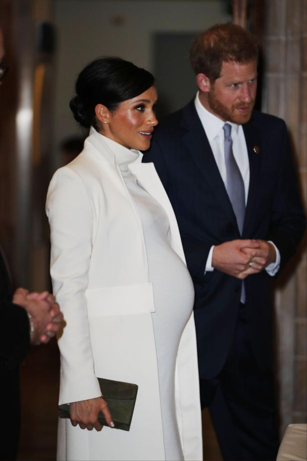 Con của Meghan - Harry lập kỷ lục ấn tượng dù chưa chào đời Ảnh 1