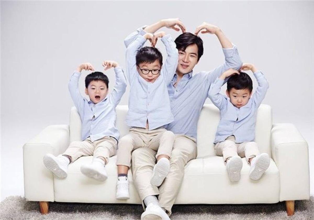 Song Ill Gook đã xuất hiện nếp nhăn, Daehan - Minguk - Manse lớn dần theo năm tháng riêng 'bố béo' vẫn không chịu giảm cân Ảnh 1