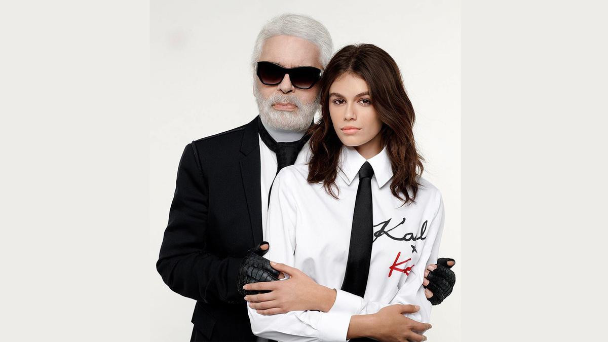 Những nàng mẫu được huyền thoại thời trang NTK Karl Lagerfeld cưng chiều nhất mực Ảnh 20