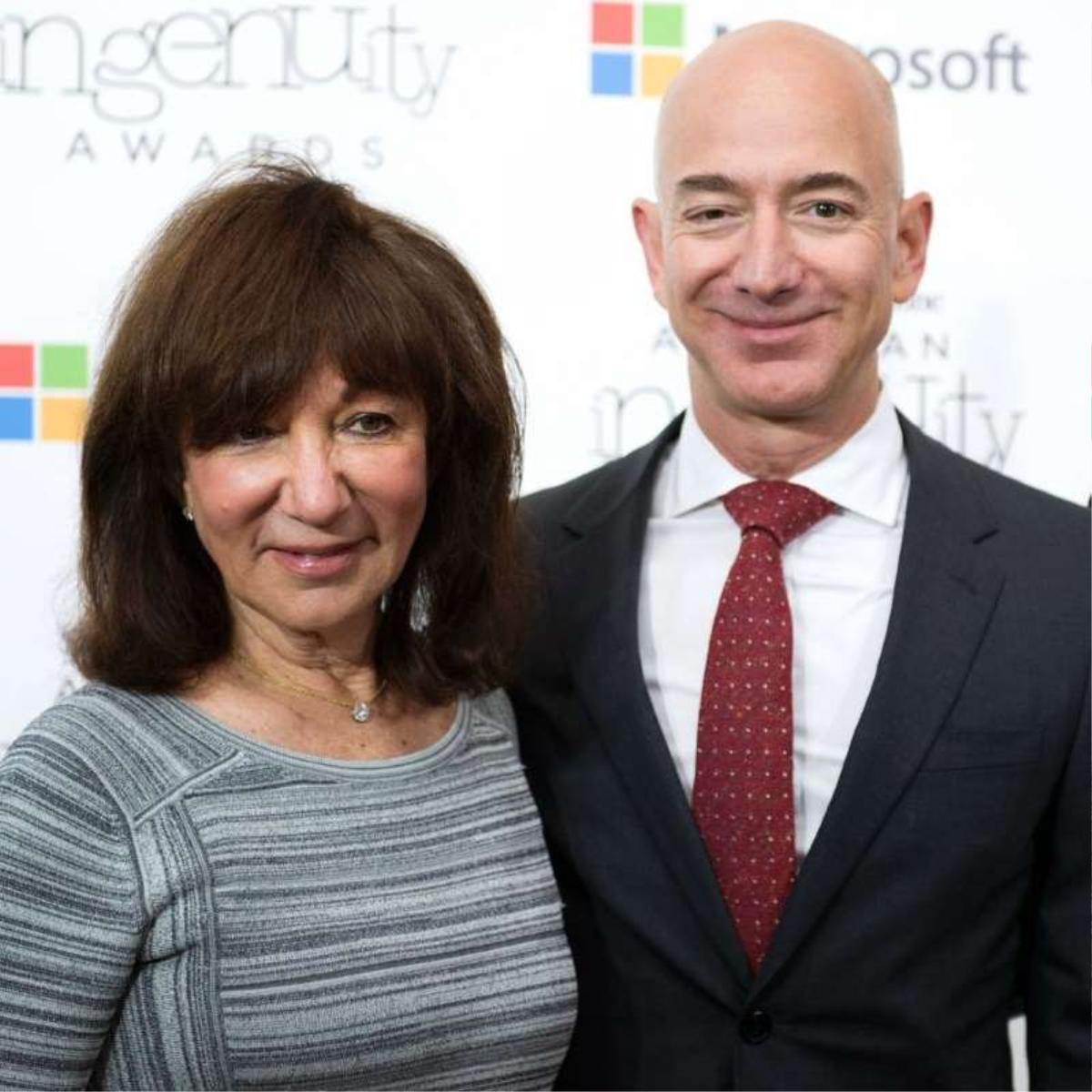 Chuyện buồn ít người biết về mối quan hệ của tỷ phú Jeff Bezos và cha đẻ Ảnh 3