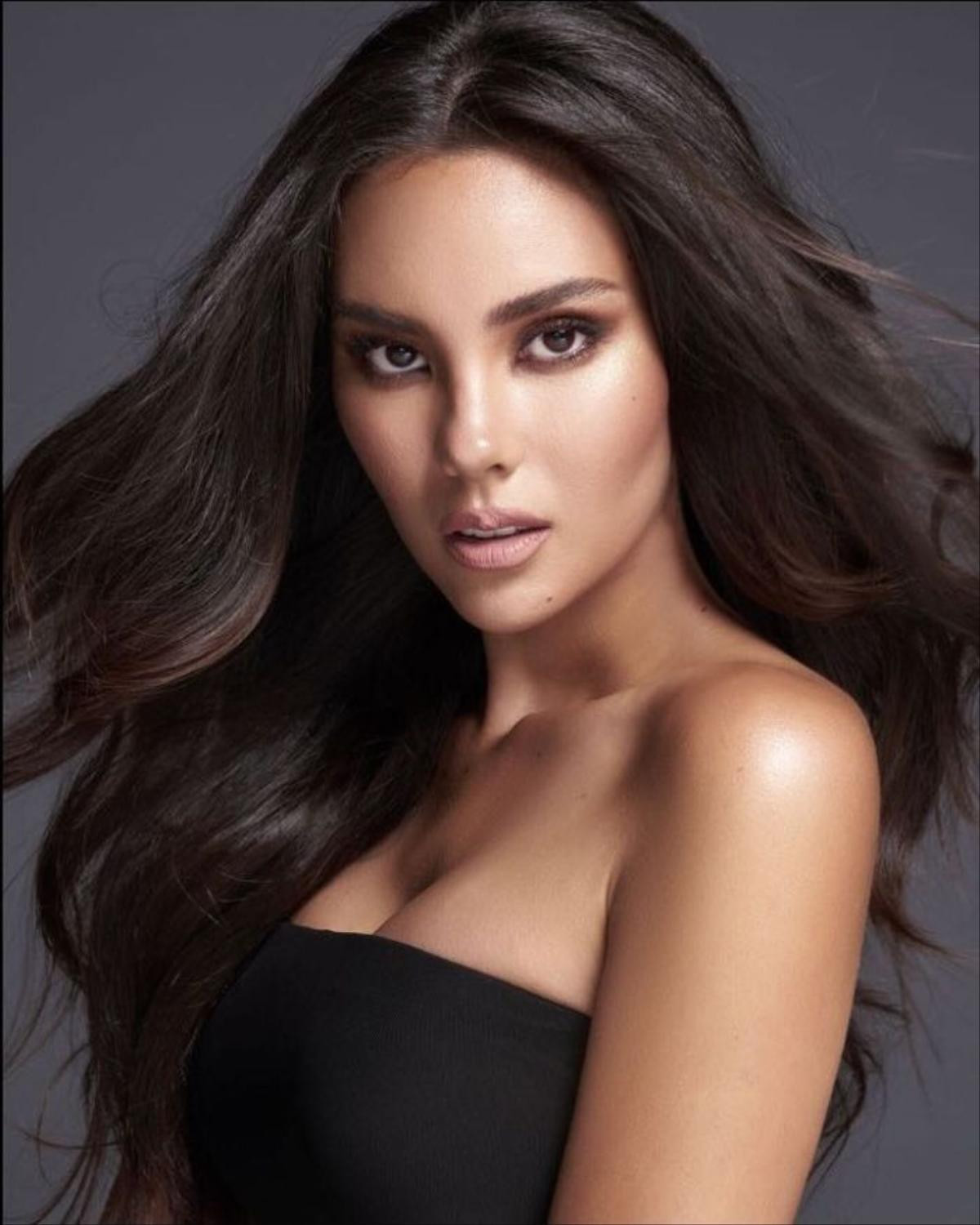 Hoàng Thuỳ lần đầu chia sẻ về 'mèo xám' Catriona Gray trên sóng Philippines, khán giả quốc tế hết lời khen ngợi! Ảnh 6