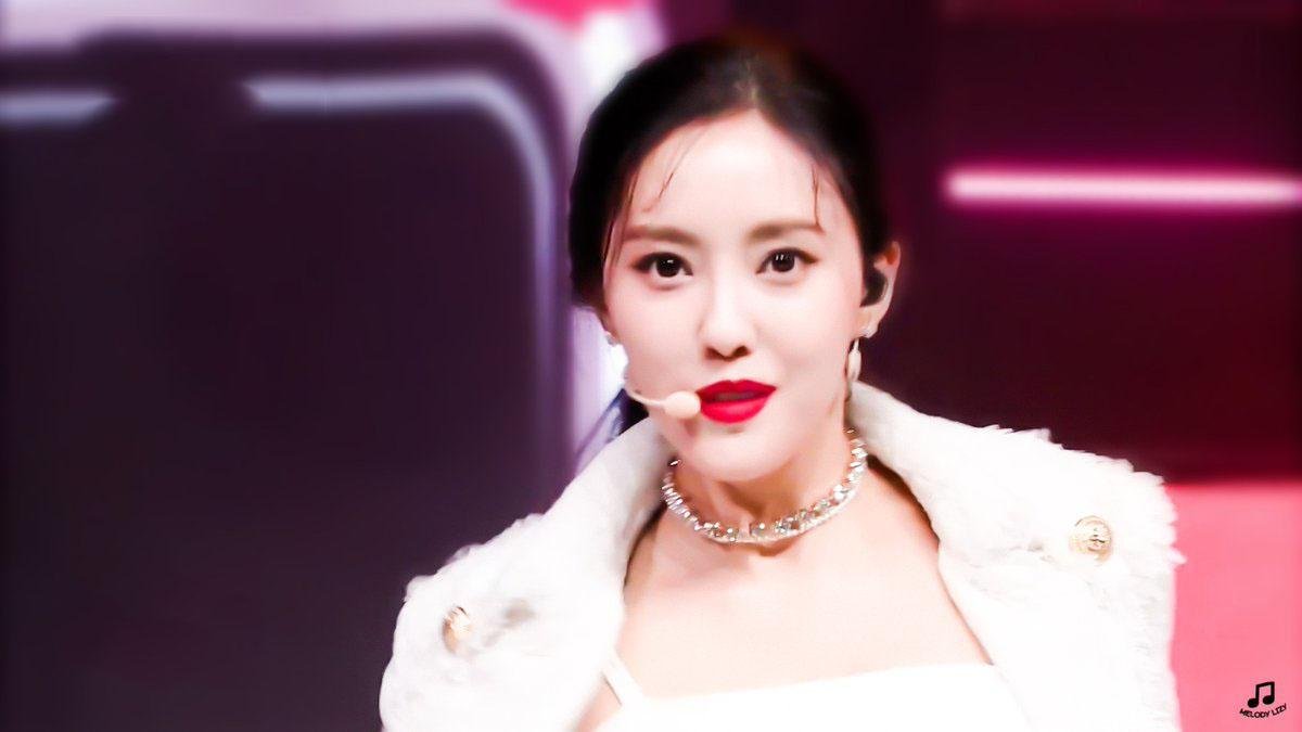 Cư dân mạng nghiêng ngả trước nhan sắc đỉnh cao của Hyomin (T-ara) với sân khấu comeback đầu tiên Ảnh 3