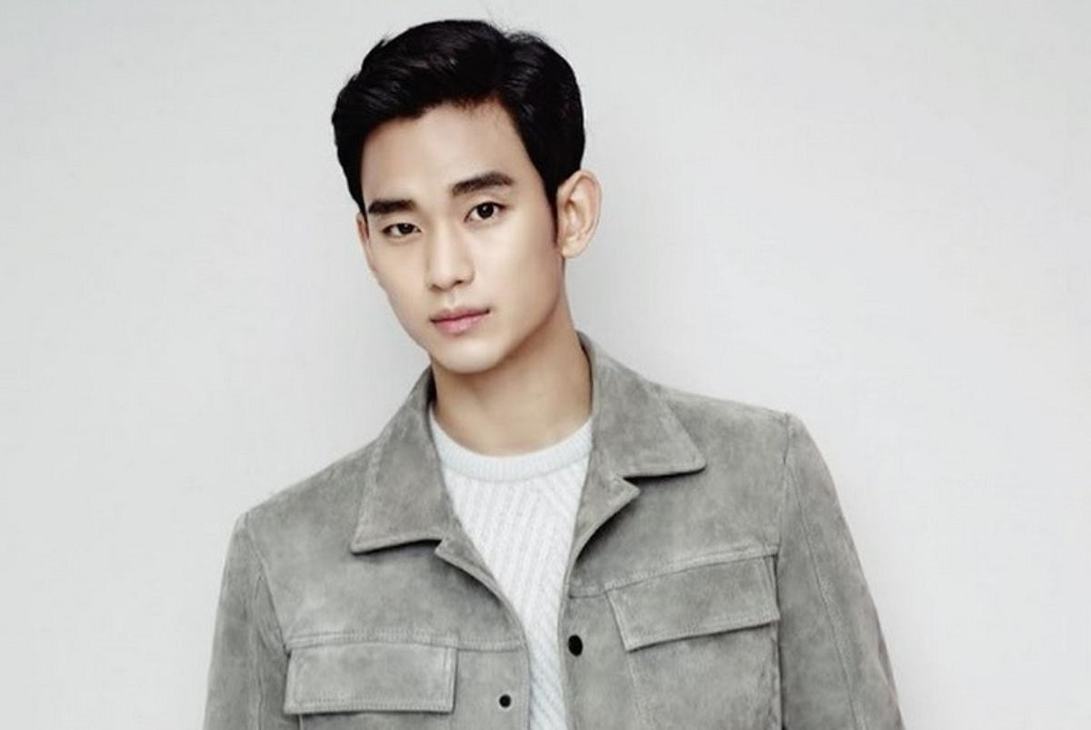 'Nữ thần hoa anh đào' Miyawaki Sakura (IZ*ONE) ước ao một lần được gặp Kim Soo Hyun và Lee Seung Gi Ảnh 2