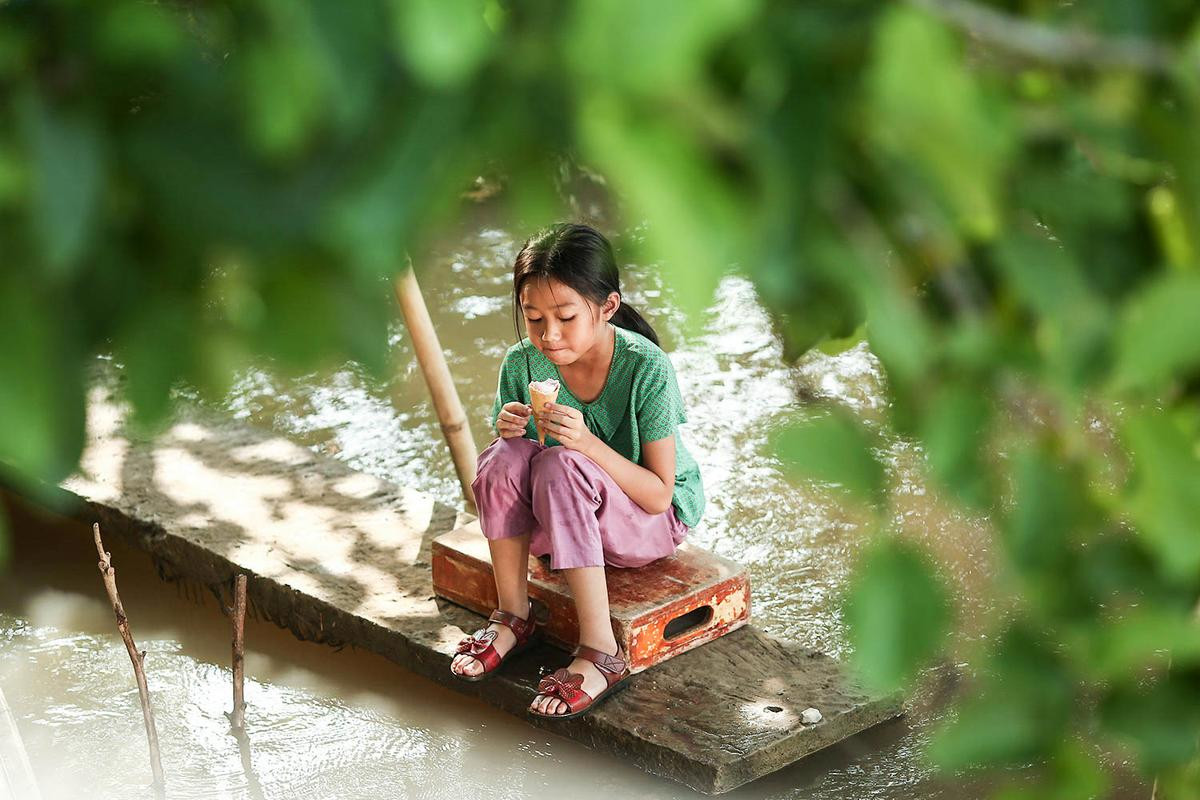 Vì chị là 'Hai Phượng' nên ngôi nữ hoàng phòng vé không thoát khỏi tay chị: 135 tỷ đồng sau 2 tuần chiếu Ảnh 7