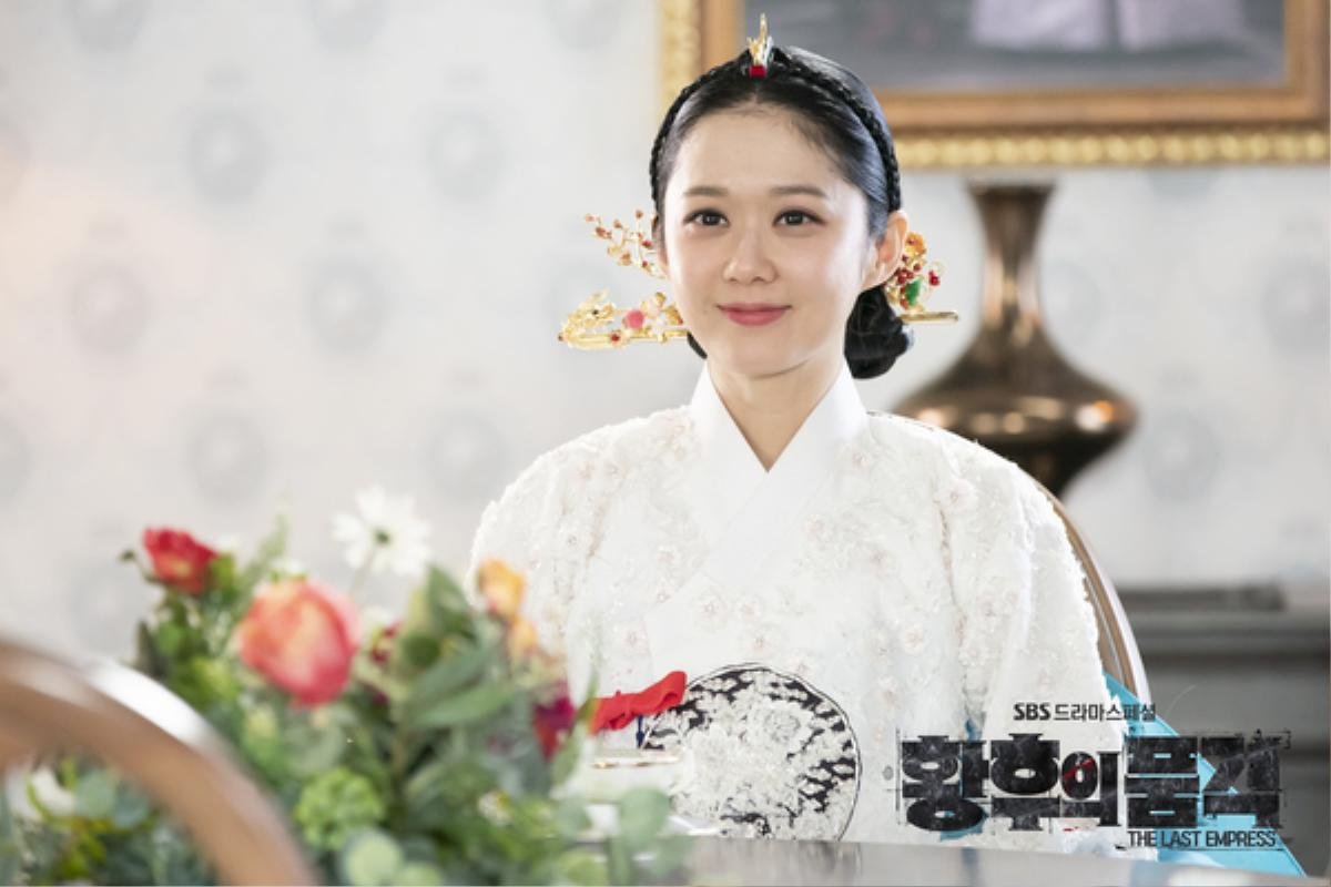 'Hoàng hậu cuối cùng': Nhìn lại 80 khoảnh khắc đẹp của Jang Nara - Shin Sung Rok trong 26 tập phim Ảnh 36