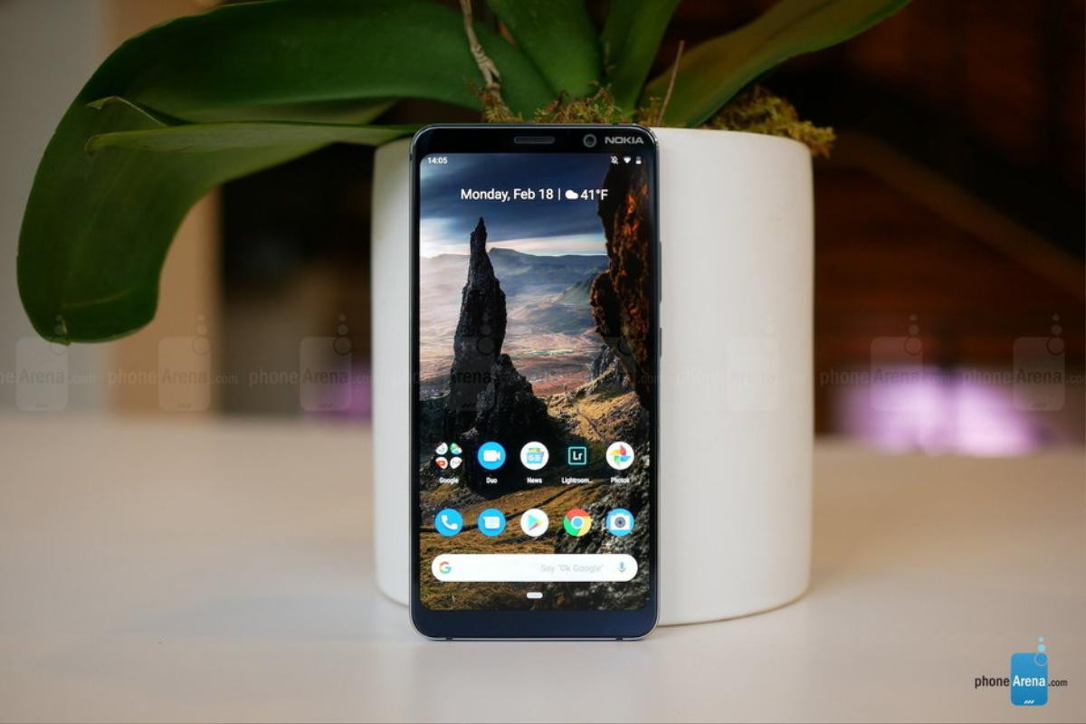 Nokia 9 PureView - smartphone đầu tiên trên thế giới có 5 camera sau chính thức trình làng Ảnh 1