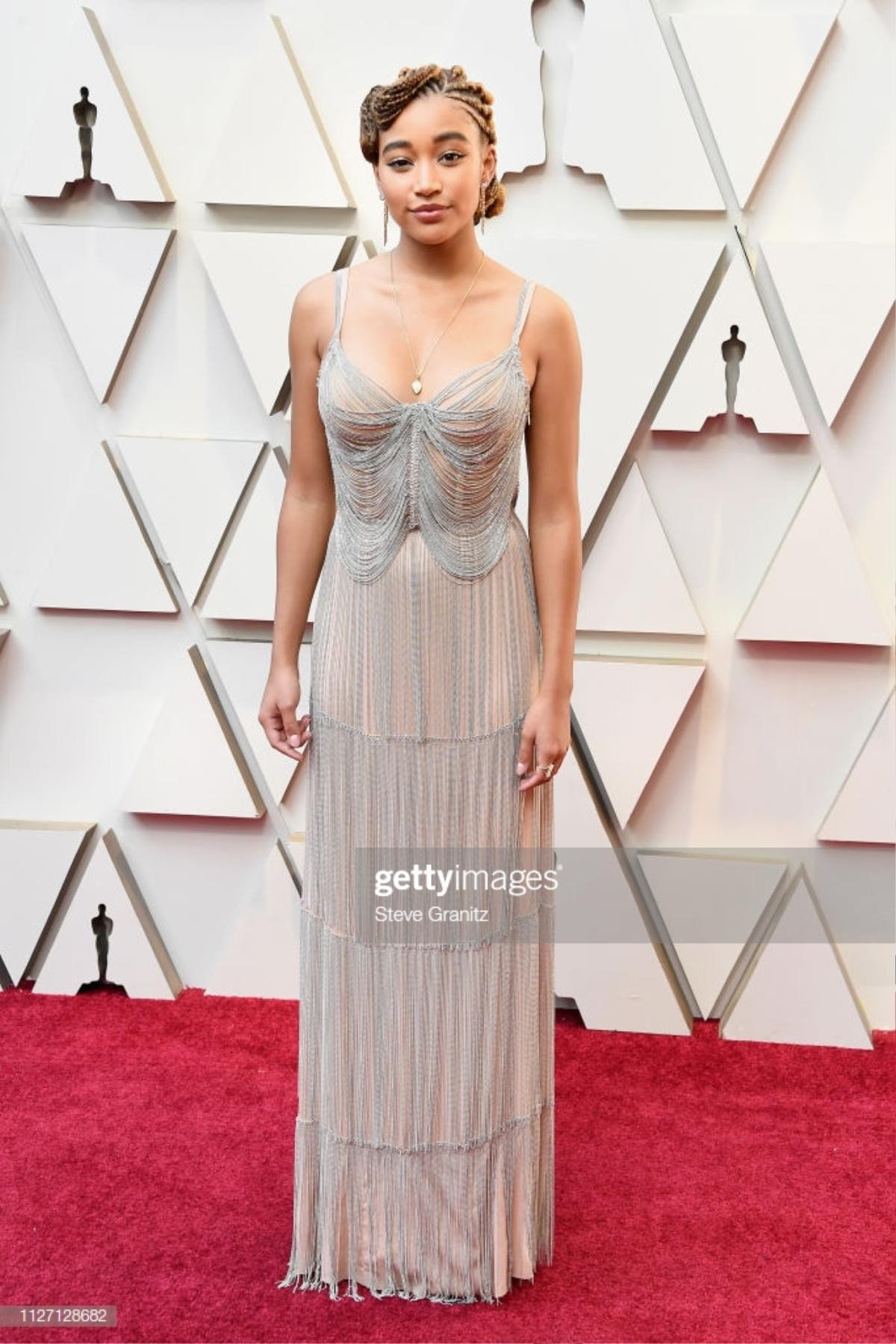 Thảm đỏ Oscar 2019: Lady Gaga và Dương Tử Quỳnh mặc đẹp lấn át dàn diễn viên trẻ Ảnh 35