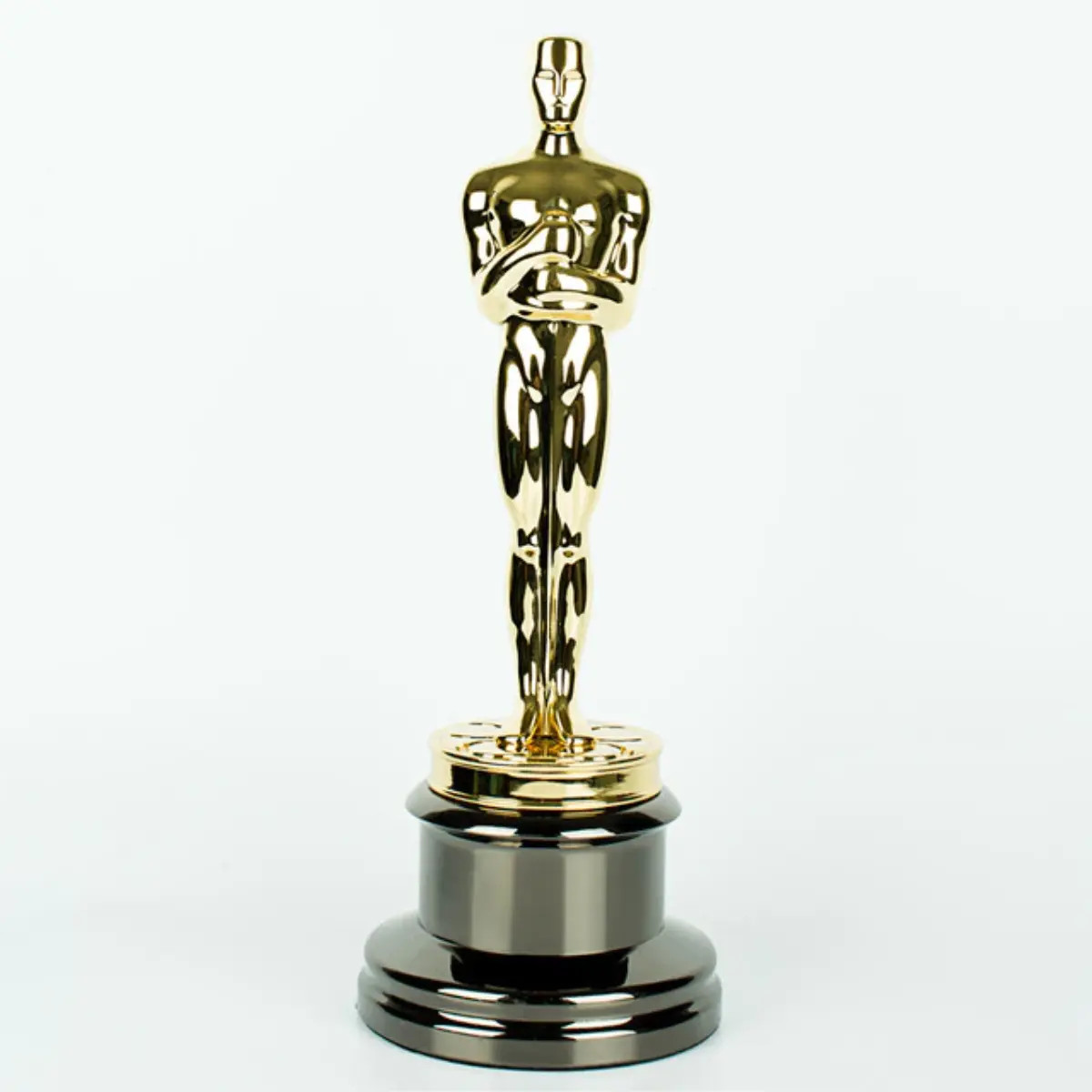 Giá trị chi phí của mỗi ngôi sao tham dự Oscar 2019 là 10 triệu USD, chưa bao gồm hàng chục triệu USD trang sức, váy áo Ảnh 4