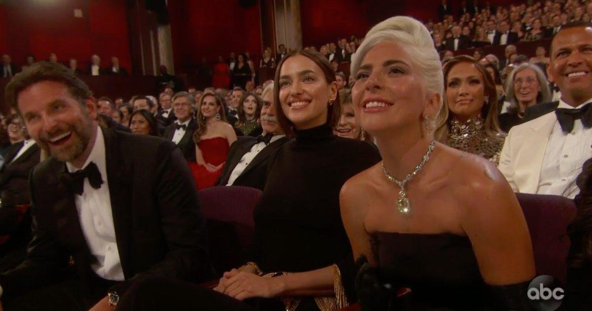 Oscar 2019: Lady Gaga và Bradley Cooper ngọt ngào đến ngất lịm, một vị khán giả ở dưới chắc chắn không vui! Ảnh 6