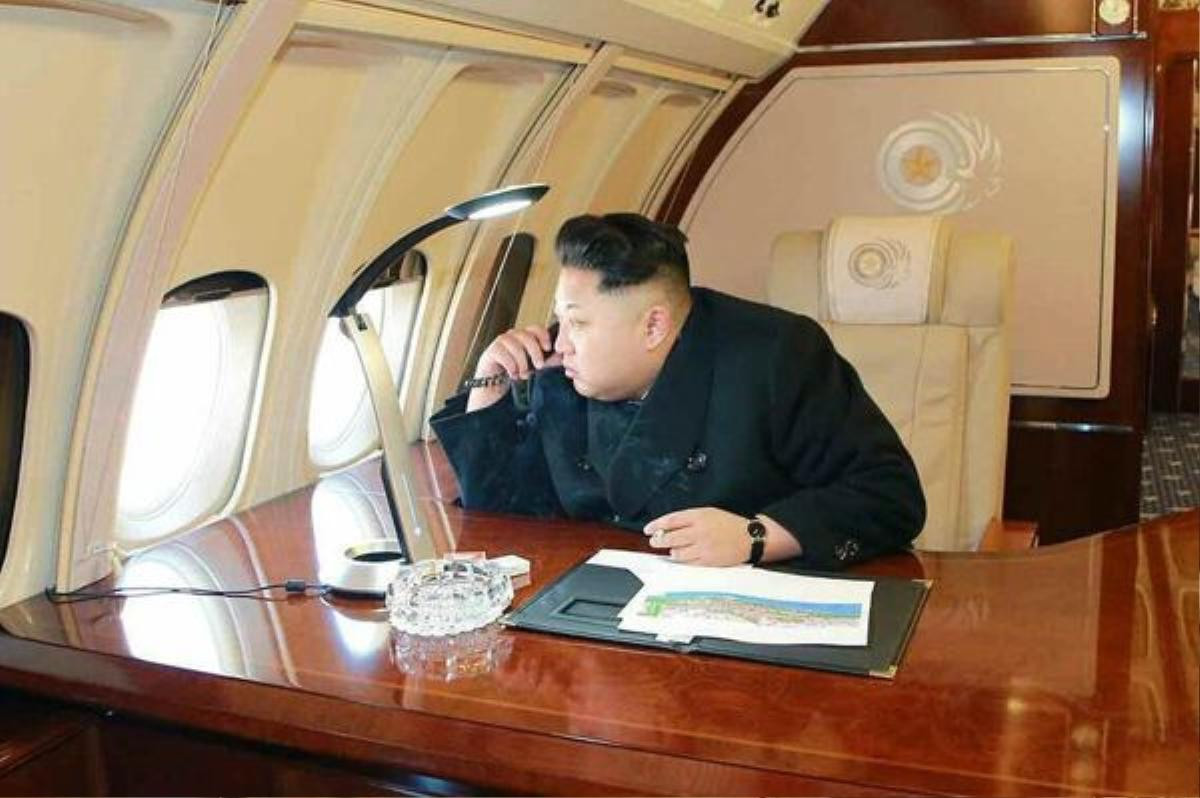 Gu thời trang 'độc nhất vô nhị' của nhà lãnh đạo Triều Tiên Kim Jong Un Ảnh 11