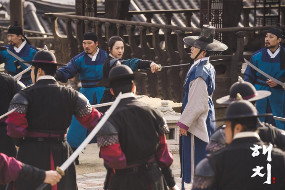 'Haechi' tập 5: Đối đầu với Go Ara, Hoàng tử Jung Il Woo đã có 2 vợ, tình yêu của họ sẽ diễn ra thế nào? Ảnh 20