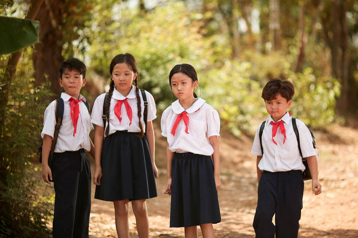 Ngô Thanh Vân tiết lộ cái kết khác đầy bi thảm của 'Hai Phượng': Bé Mai chết trước khi mẹ đến cứu Ảnh 4