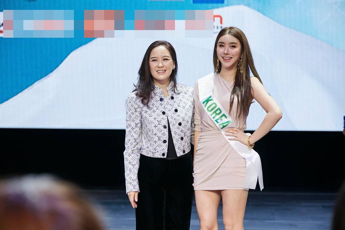 Diện váy 3D ngọt ngào, Nhật Hà xinh đẹp ghi điểm bên bà chủ tịch Miss International Queen 2019 Ảnh 5