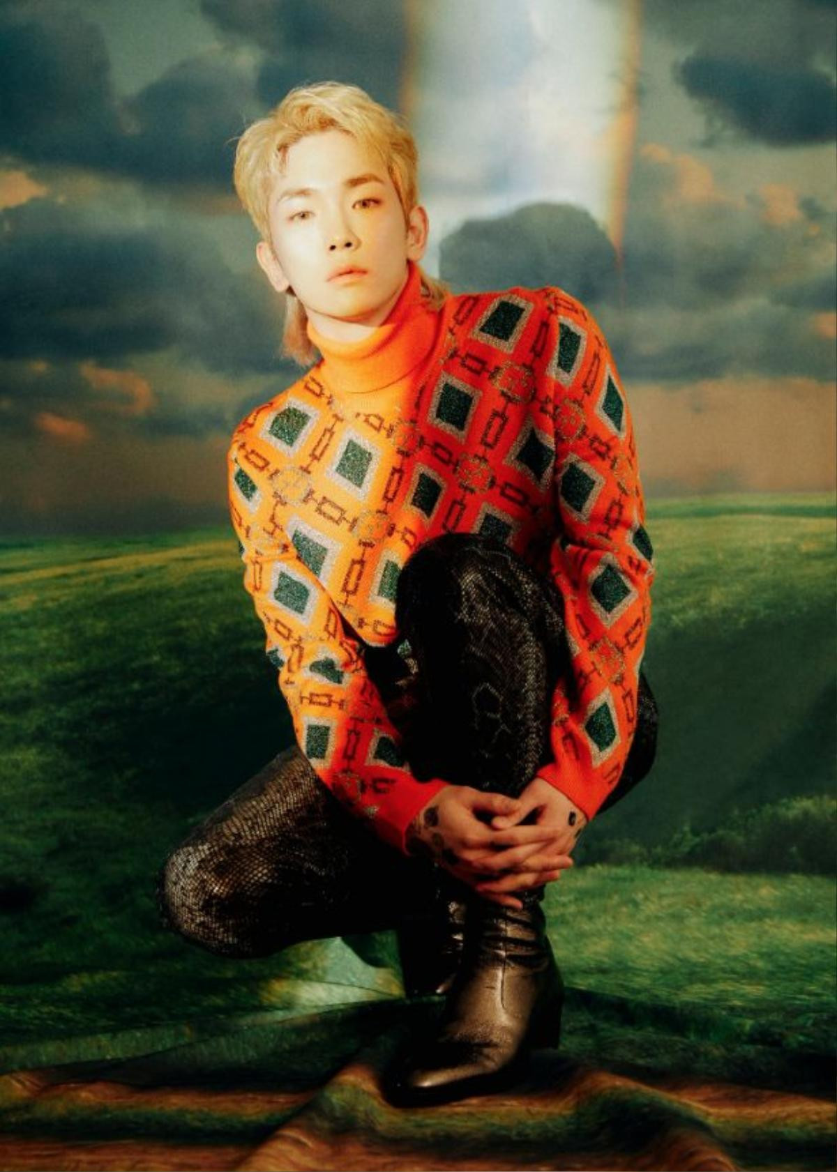 Key (SHINee) trở lại, lập tức 'thả thính' fan loạt hình ảnh lãng tử thế này đây Ảnh 6