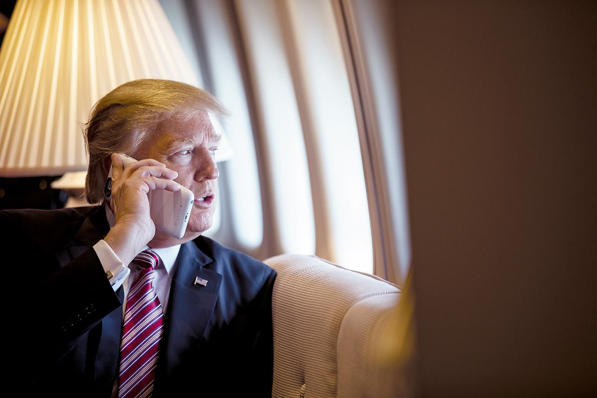 iPhone của Tổng thống Donald Trump chỉ được phép cài một ứng dụng duy nhất Ảnh 1