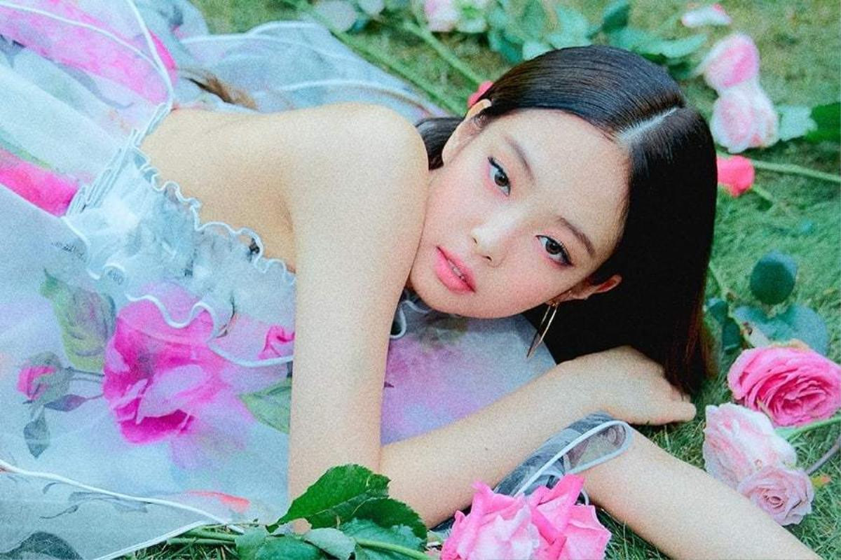 Jennie (BLACK PINK) tung loạt ảnh xinh đẹp: Liệu là thính comeback chăng? Ảnh 5