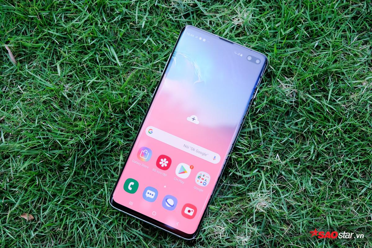 Mở hộp Galaxy S10+ vừa ra mắt tại Việt Nam: Đẹp hơn cả mong đợi! Ảnh 2