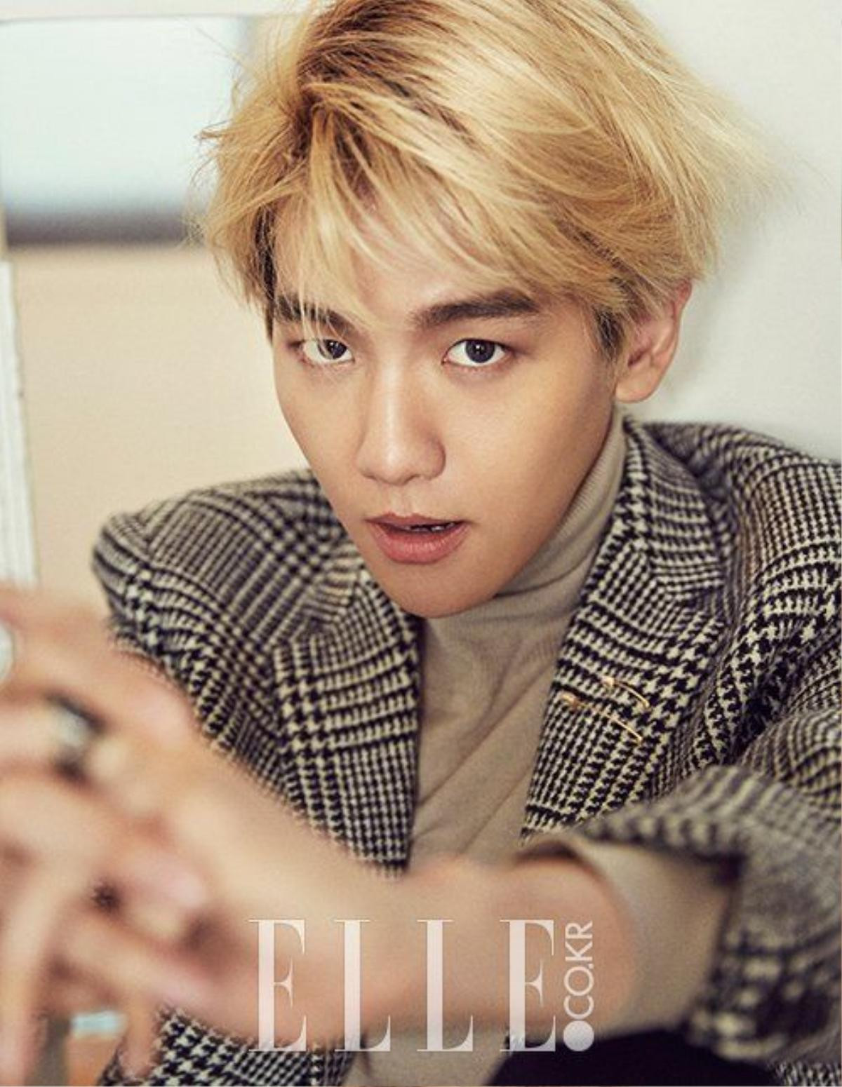 Baekhyun (EXO) ngượng ngùng khi selfie, luôn tự hỏi có phải Xiumin là người lớn tuổi nhất nhóm? Ảnh 7