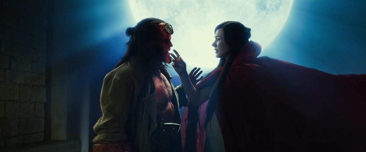 ‘Hellboy’ 2019 tung trailer rực lửa, đẫm máu với vô số quỷ dữ cùng ả phù thủy phản diện gợi cảm! Ảnh 11