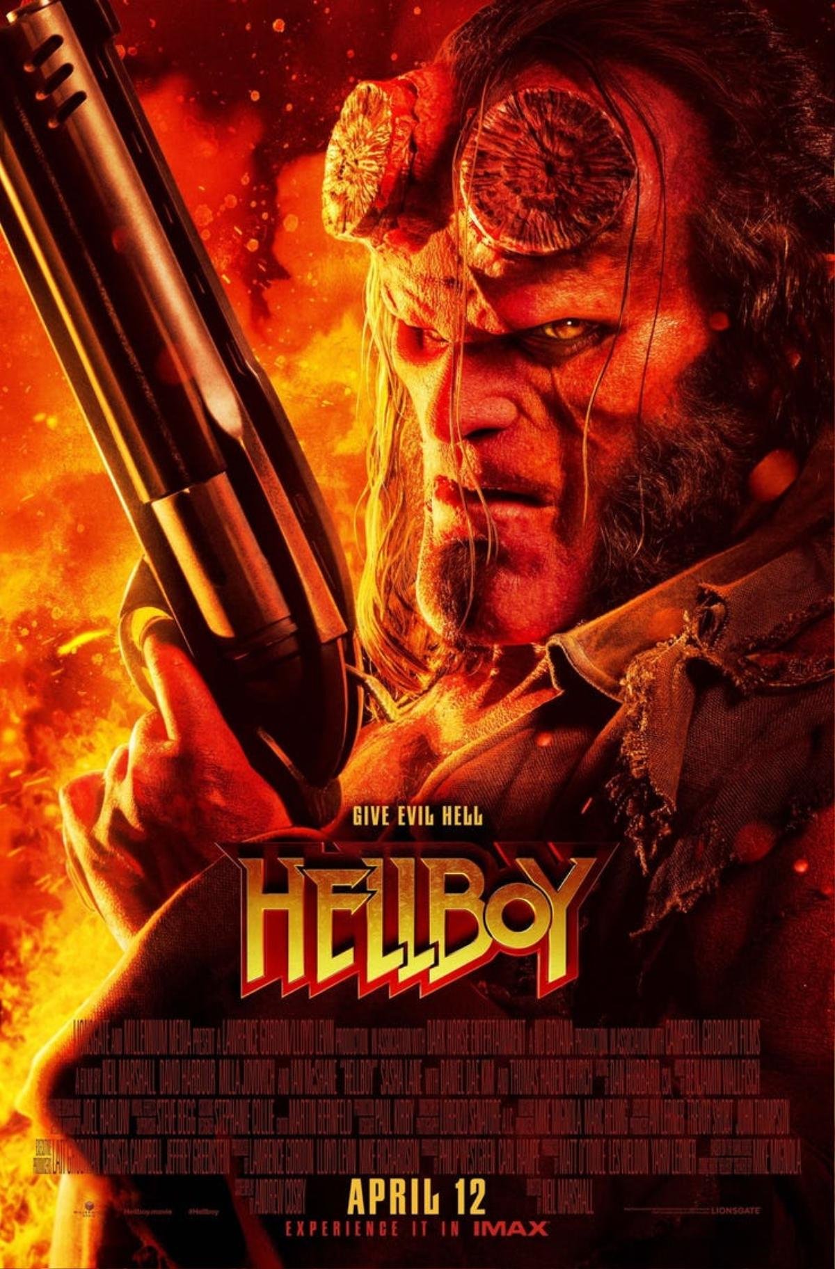 ‘Hellboy’ 2019 tung trailer rực lửa, đẫm máu với vô số quỷ dữ cùng ả phù thủy phản diện gợi cảm! Ảnh 1