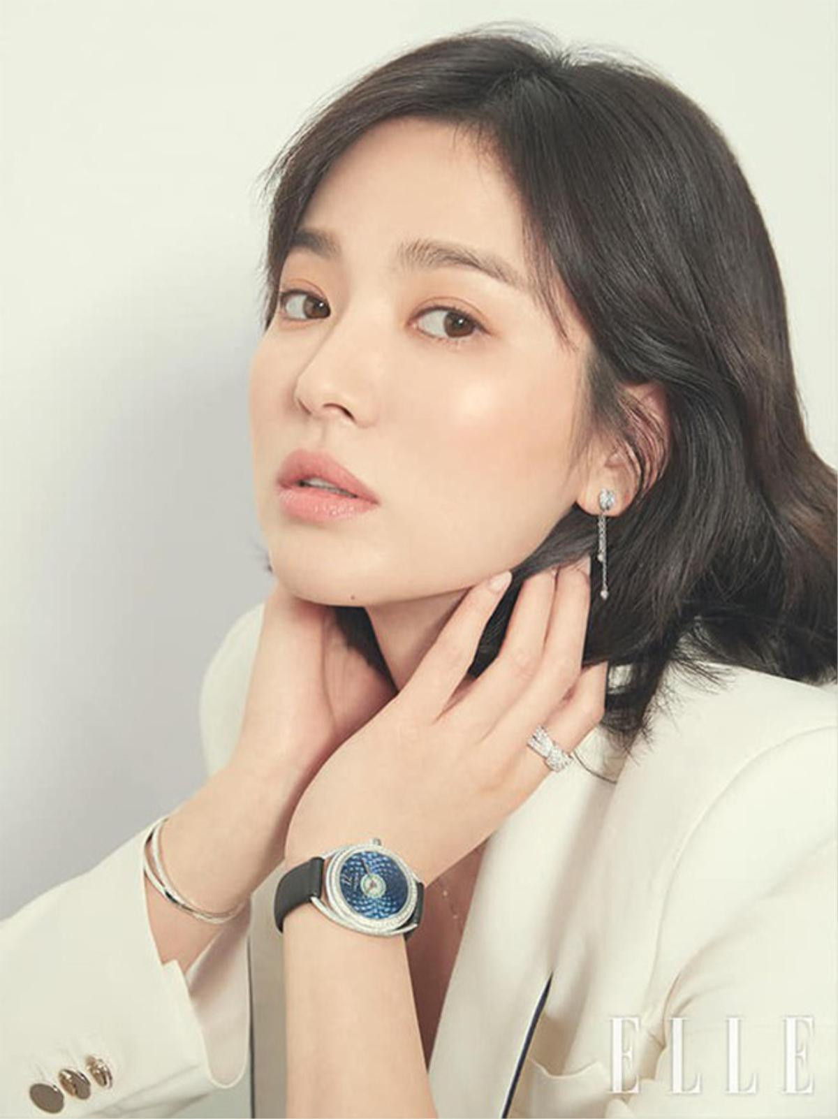 Song -Song ly hôn là sự thật khi Song Hye Kyo trả lời báo chí: 'Chuyện gì không thể giải quyết được thì hãy buông tay…'? Ảnh 1