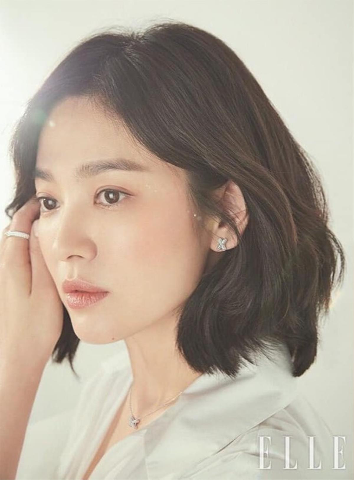 Song -Song ly hôn là sự thật khi Song Hye Kyo trả lời báo chí: 'Chuyện gì không thể giải quyết được thì hãy buông tay…'? Ảnh 2