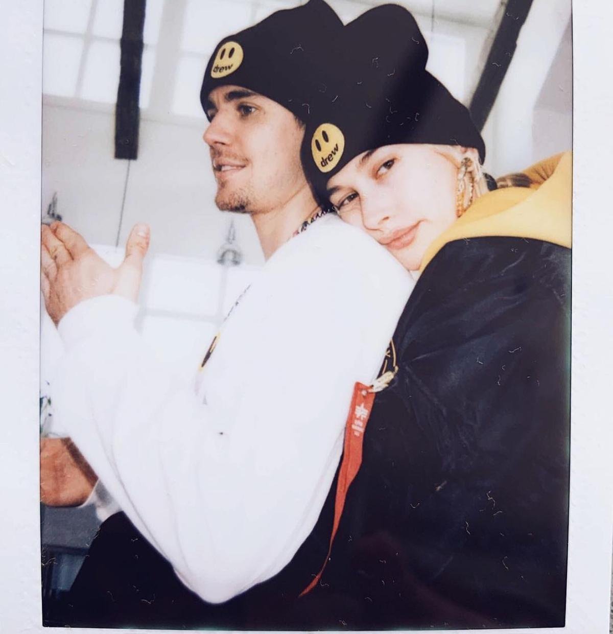 Hailey Bieber đăng ảnh ngọt ngào mừng sinh nhật Justin, 'đập tan' tin đồn 'hôn nhân rạn nứt' Ảnh 1