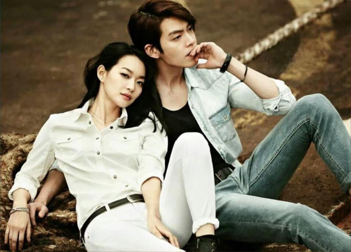 3h sáng Kim Woo Bin gây 'bão' MXH vì Shin Min Ah, Park Shin Hye khoe vẻ đẹp quyến rũ ở Paris Ảnh 5