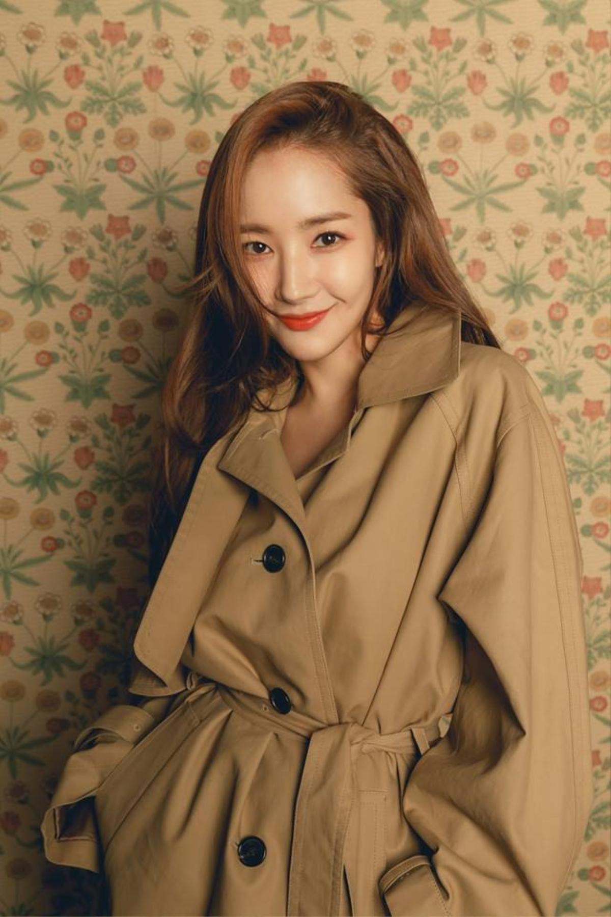 'Thách bạn không đổ': Ngắm loạt ảnh mới đẹp 'rụng rời' của Park Min Young đi rồi hãy trả lời nhé! Ảnh 15