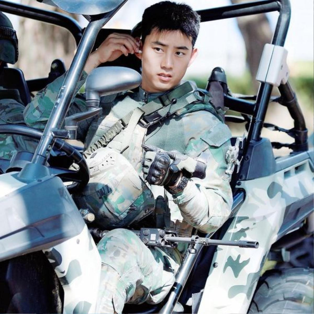 Từ hôm nay, hãy gọi Ok Taecyeon (2PM) là 'Captain Korea'! Ảnh 11