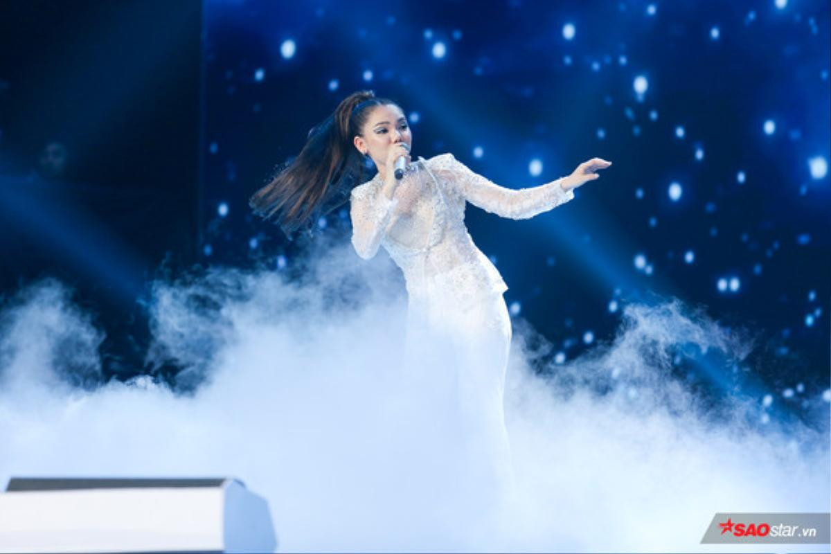 Trước American Idol 2019, Myra Minh Như đã không ít lần khiến khán giả 'nổi da gà' vì những màn khoe giọng đẳng cấp Ảnh 8