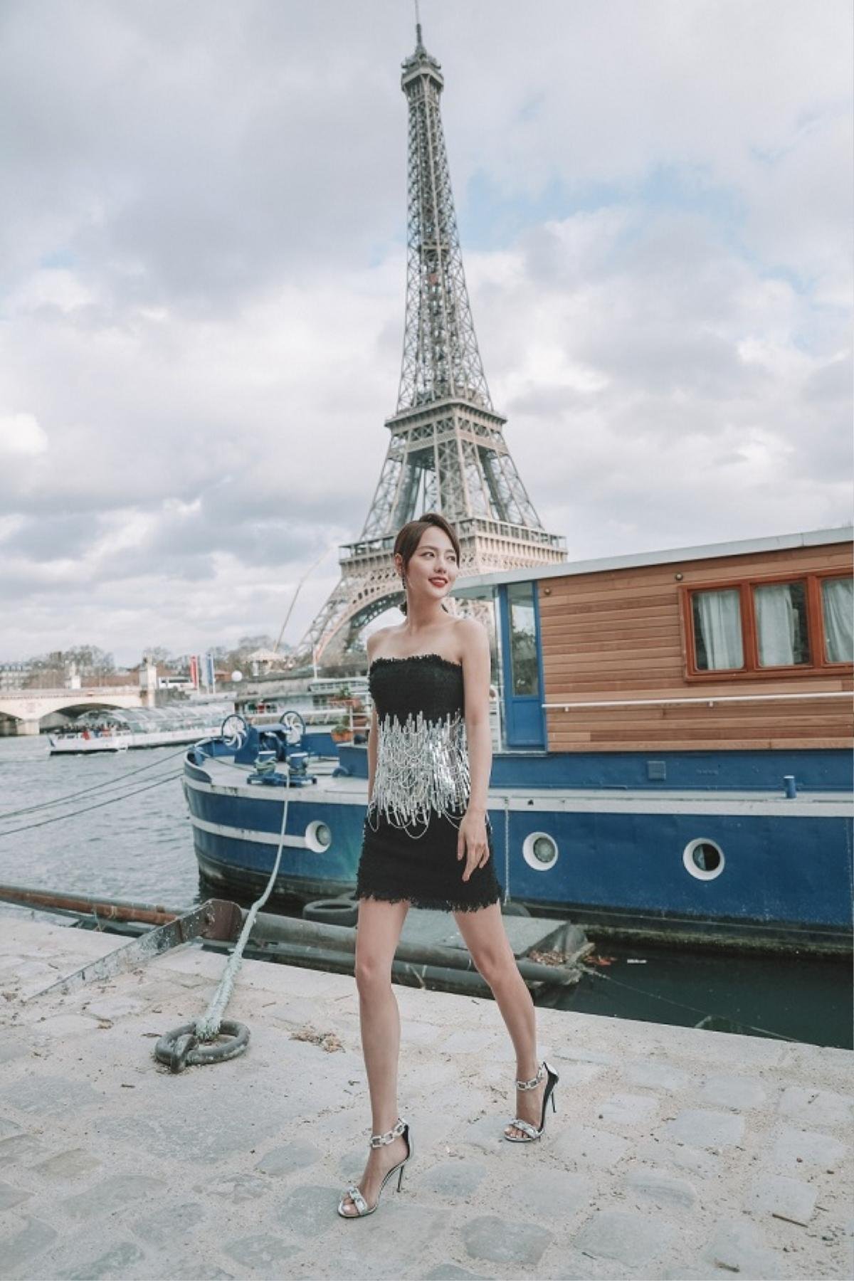 Nhan sắc đẹp đến 'nao lòng' của Trương Gia Nghê tại Tuần lễ thời trang Paris khiến cánh đàn ông xao xuyến Ảnh 5