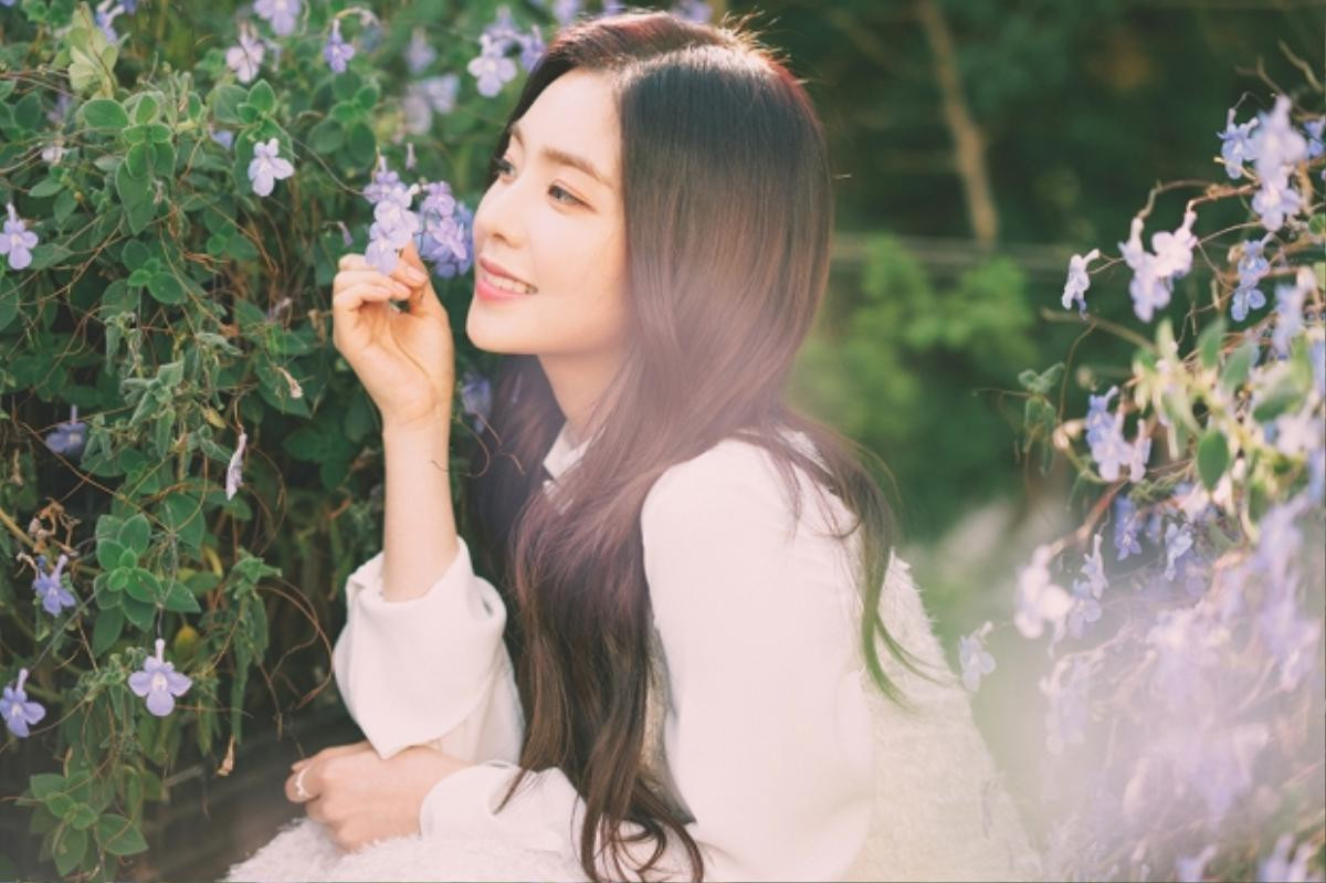 Nữ thần Irene (Red Velvet) khoe ảnh đi xem bóng đá, dấy lên nghi vấn hẹn hò bạn trai ở trời Tây Ảnh 3