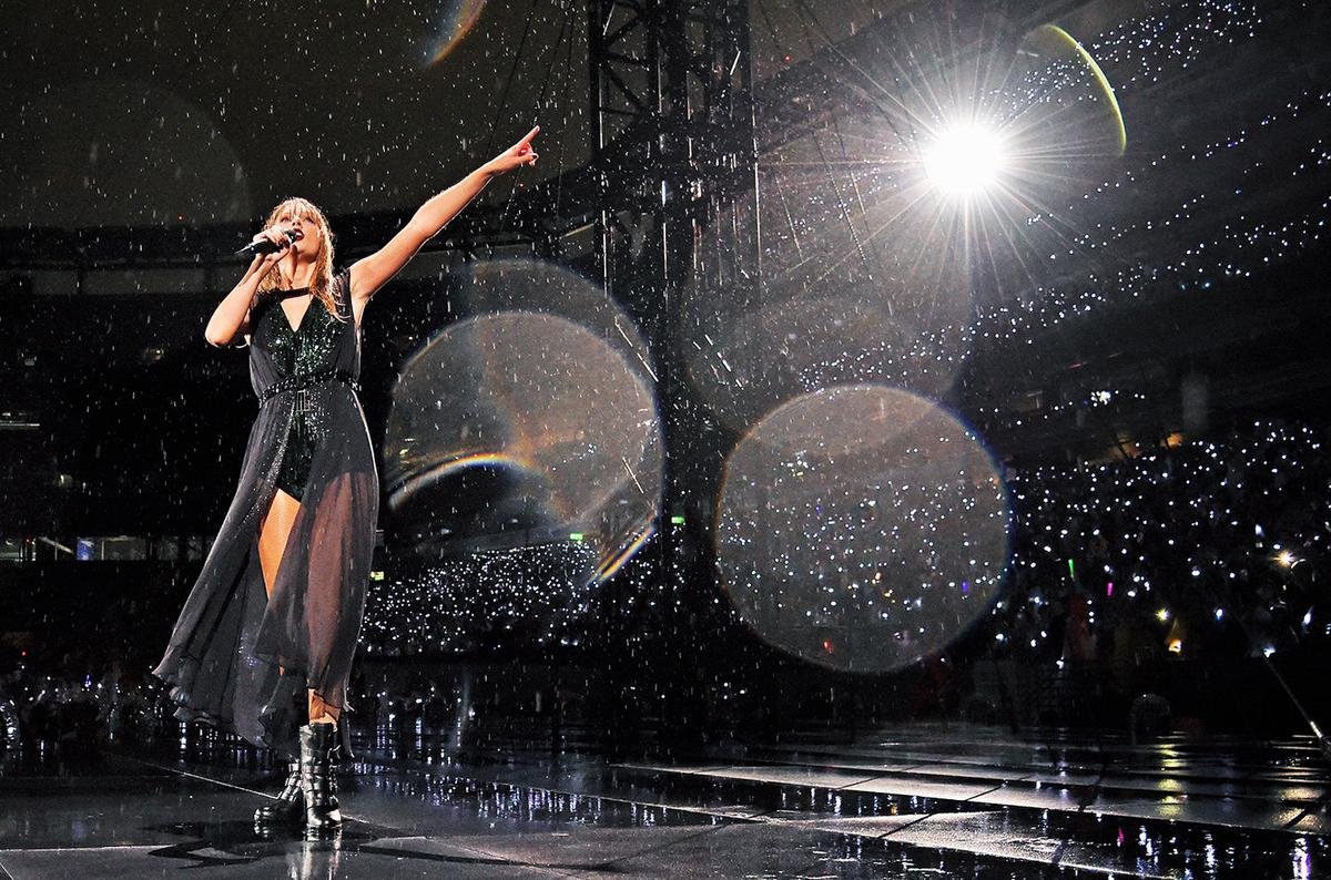 Có một nỗi sợ đeo bám Taylor Swift suốt Reputation Stadium Tour! Ảnh 1