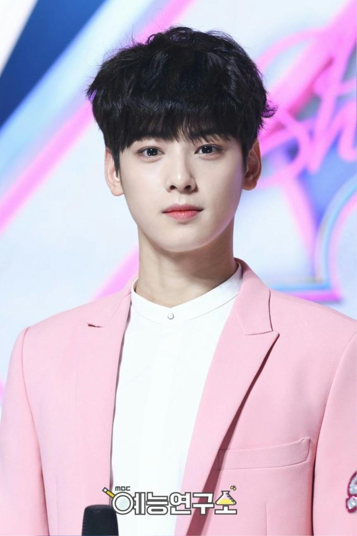 Bạn diễn 'Người đẹp Gangnam' Kwak Dong Yeon không thể kết thân với Cha Eunwoo (ASTRO) vì điều này! Ảnh 6