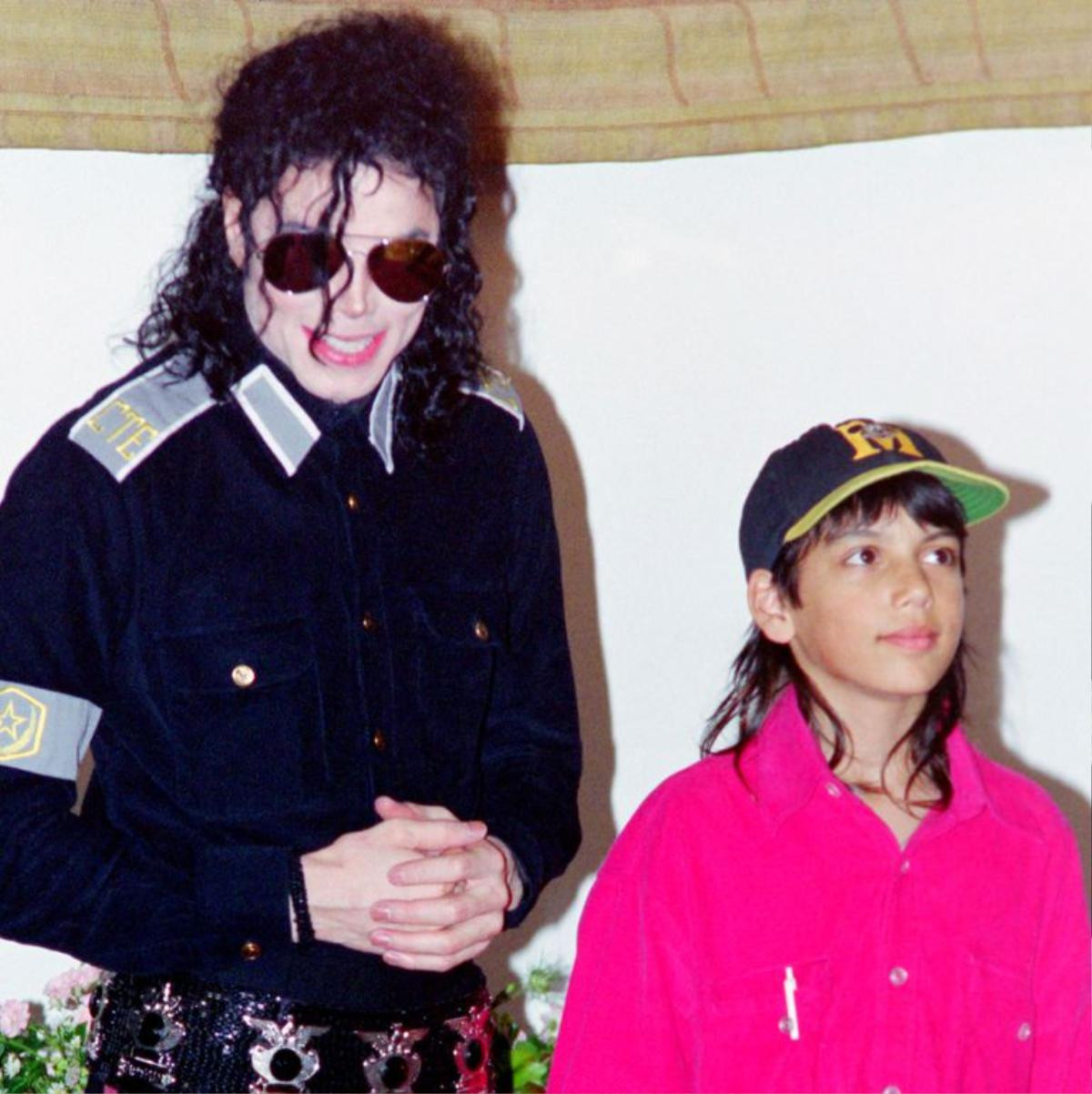 Phim tài liệu 'Leaving Neverland' cáo buộc Michael Jackson ấu dâm khiến dư luận phải nhìn lại toàn cảnh vụ việc chấn động Ảnh 3