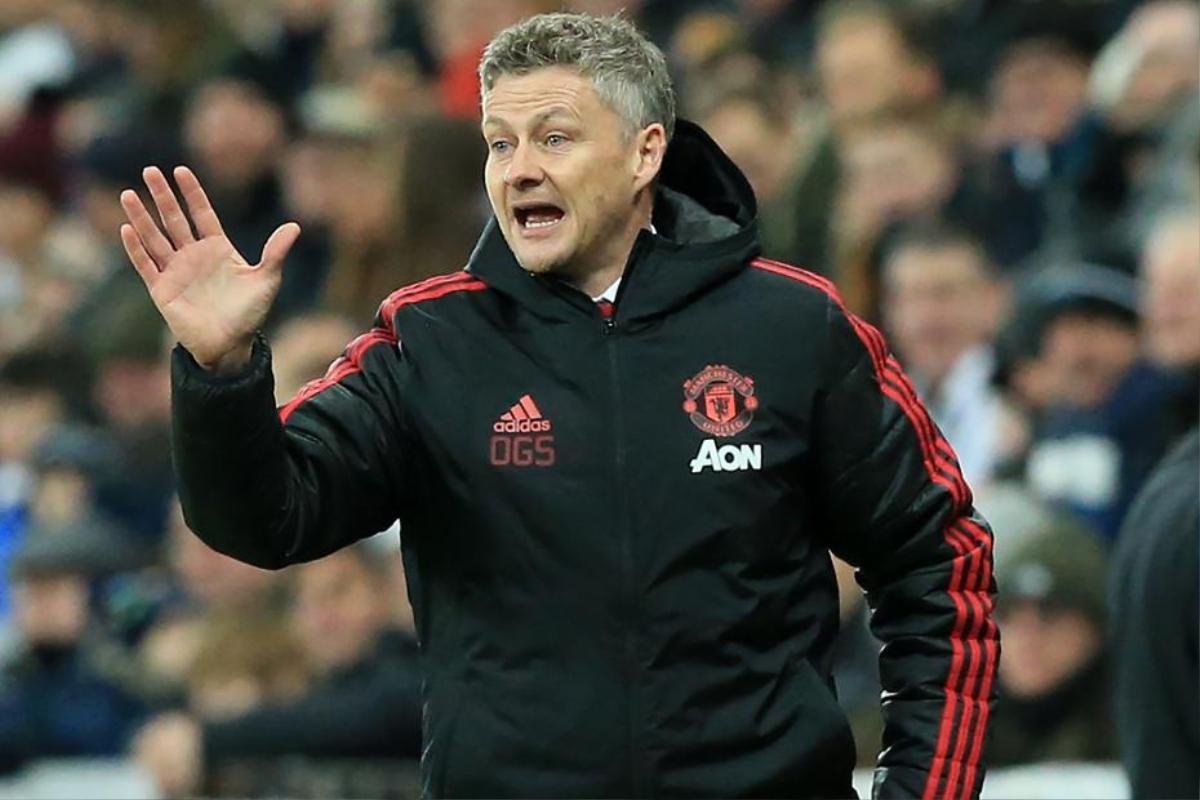 HLV Solskjaer hủy hợp đồng với Molde, sẵn sàng ở lại Man United Ảnh 2