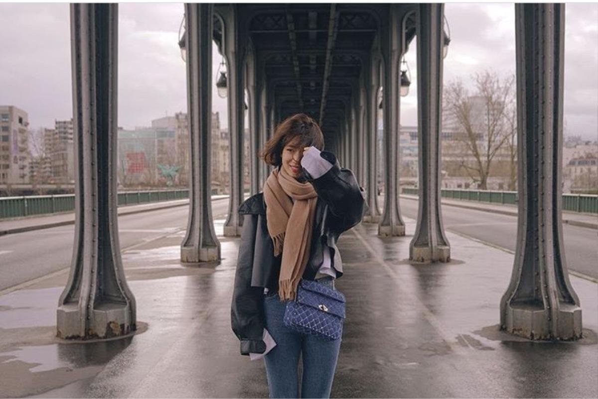 Park Shin Hye tươi như hoa tại Paris, Sulli thay bạn như thay áo: 'Đêm đầu tiên với Mina (AOA)' Ảnh 4