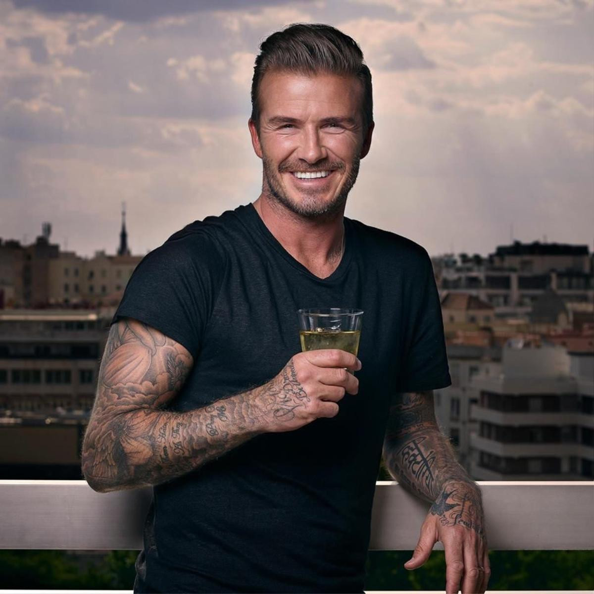 David Beckham - Từ 'kẻ bị nguyền rủa tại nước Anh' đến biểu tượng bóng đá thế giới Ảnh 3