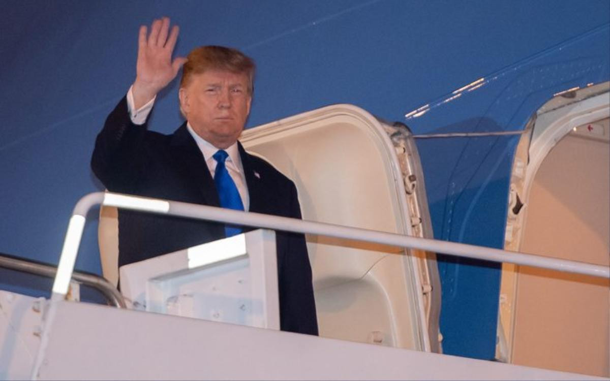 Thông tin lần đầu bật mí về chiếc Air Force One đưa Tổng thống Mỹ Donald Trump đến Hà Nội Ảnh 1