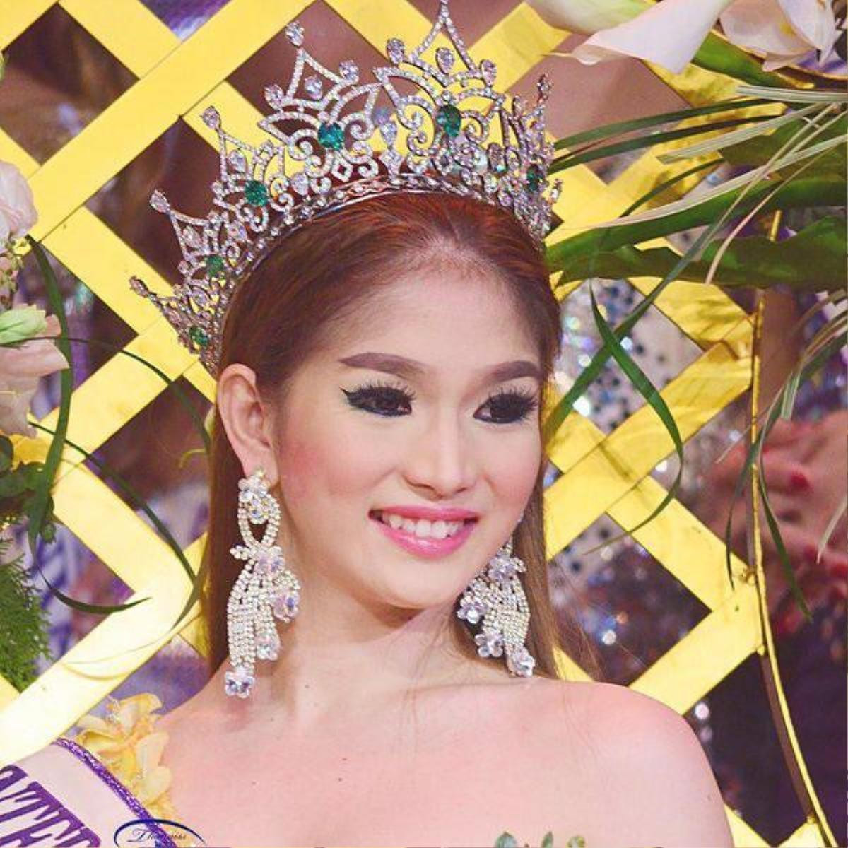 Đọ sắc 14 Miss International Queen, fan Việt càng thêm tự hào vì Hương Giang Ảnh 7