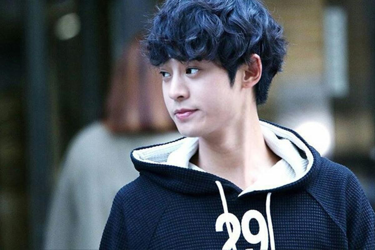 Jung Joon Young cứ cẩn thận đi vì Dispatch và phóng viên Kang Kyung Yoon đã ra tay rồi đấy! Ảnh 3