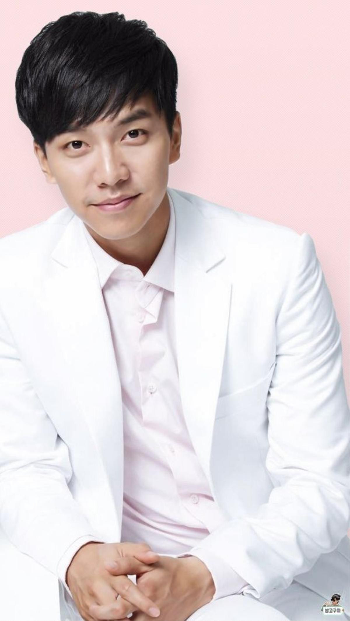 Lee Seung Gi cực dễ thương bên chú cún cưng - Luhan sắp đóng phim chiếu mạng dựa trên game Ảnh 1