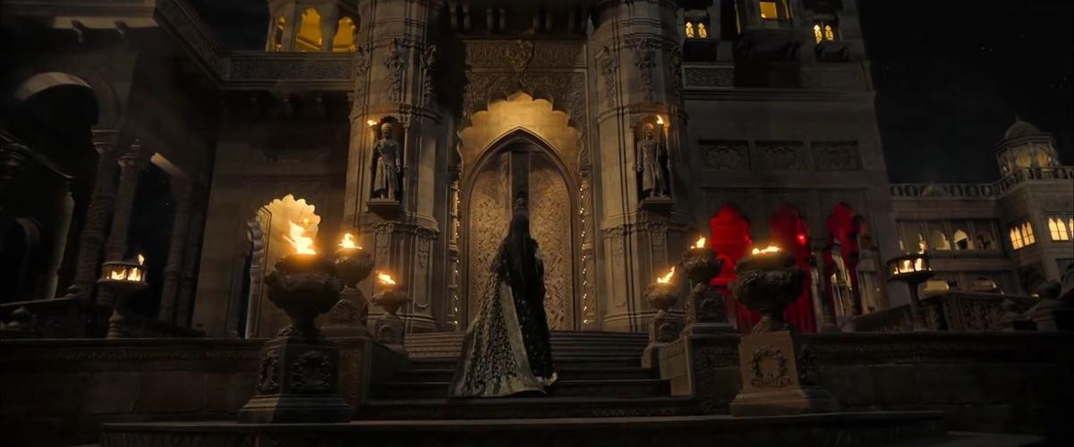 'Kalank': Trailer phim Ấn Độ nhưng lung linh, hấp dẫn không thua kém live-action của Disney Ảnh 4