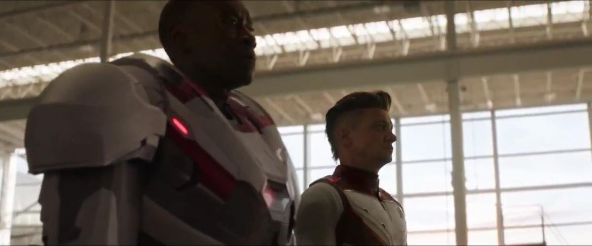 'Endgame' tung trailer ôn lại ký ức Avengers, xác nhận Captain Marvel tham chiến, Thanos 'anh đang ở đâu đấy anh'? Ảnh 35