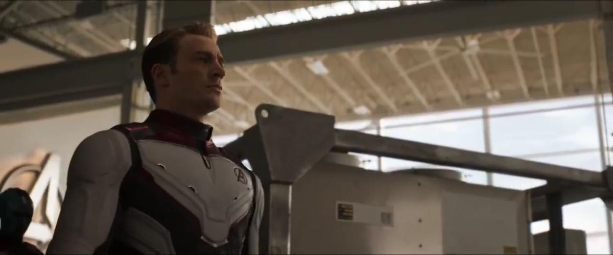 Mổ xẻ trailer mới nhất 'Avengers: Endgame' để tìm những thông tin và câu hỏi dành cho fan Ảnh 9