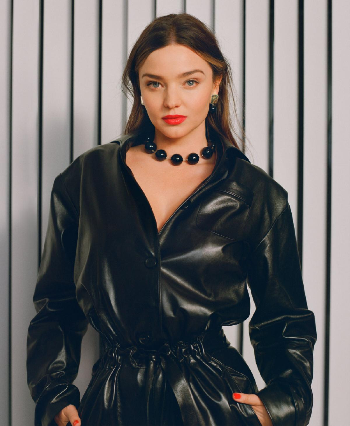 Miranda Kerr khác lạ và lộ nhược điểm khi lên tạp chí InStyle của Trung Quốc Ảnh 6