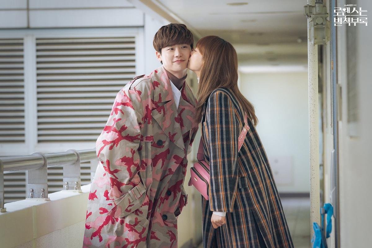 'Phụ lục tình yêu' tập cuối: Kết thúc câu chuyện tình yêu đẹp như mơ của Lee Jong Suk - Lee Na Young Ảnh 5