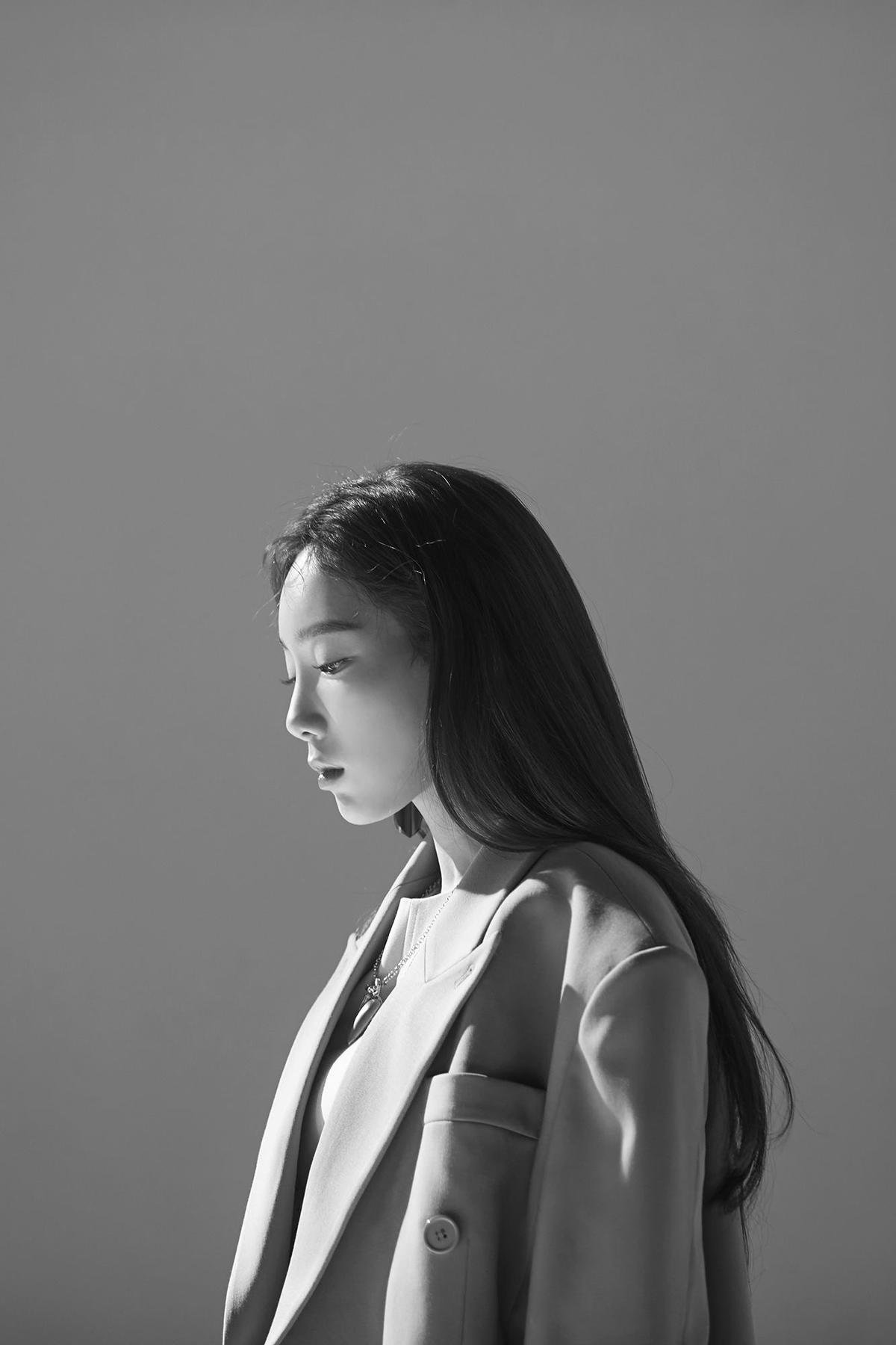 Taeyeon (SNSD) tung teaser MV 'Four Seasons': Xinh đẹp, lạnh lùng và cô độc Ảnh 1