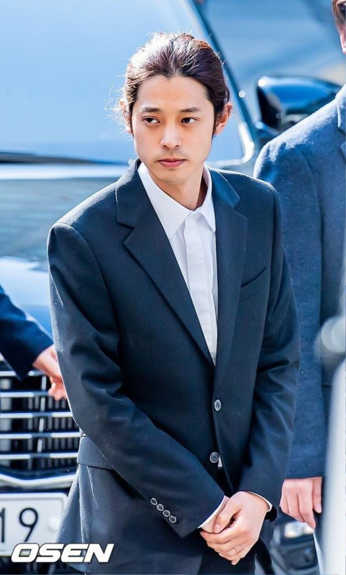 Sau những tội ác liên quan tới tình dục, Jung Joon Young có thể bị kết án lên tới 7,5 năm tù Ảnh 1